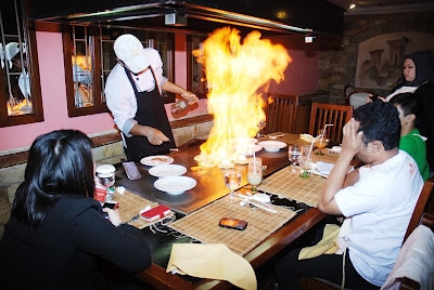 Teppanyaki, Asyiknya Rame-Rame