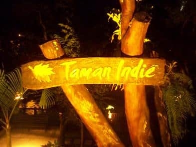 Taman Indie, Taman Makan Bertema
