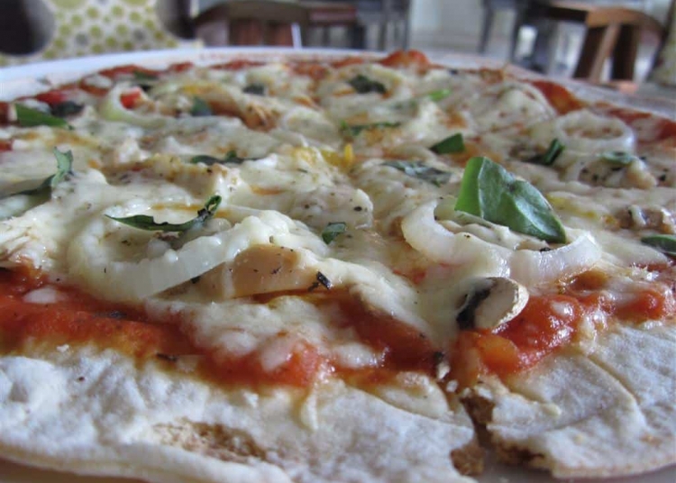Live Blogging: Massimo Pizzeria