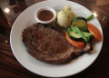 Menikmati Steakology Bersama Outback Steakhouse