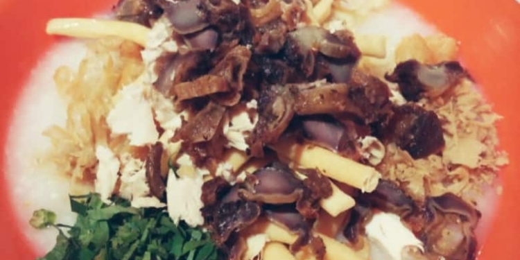 Bubur Ayam Khas Radio Dalam