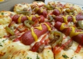 Undangan Makan: Mencoba BBQ Frankfurter Pizza